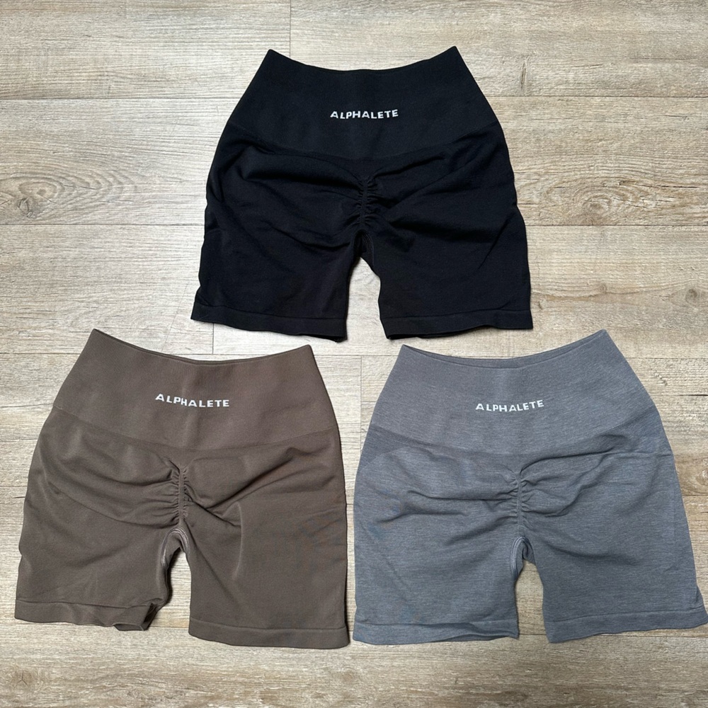 Alphalete Amplify Short 4.5” - bundle of 3